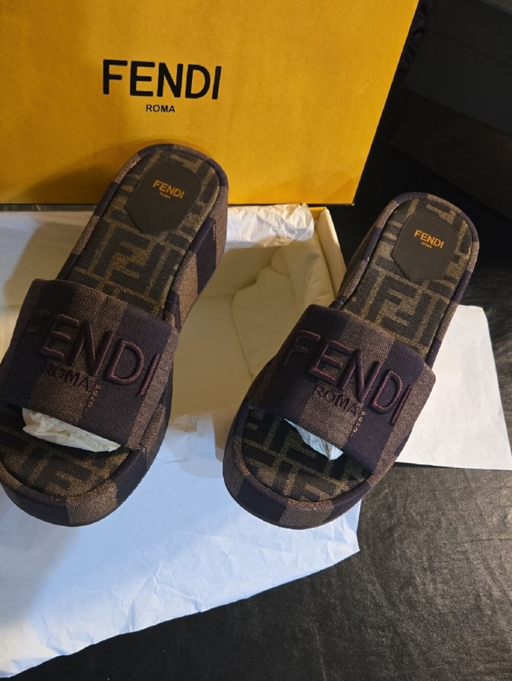Fendi Platform Sandals - Picture 7 of 8